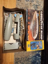 Vintage 1975 Revell H-999 GoodYear Blimp Plastic Snap-Together Model Kit picture