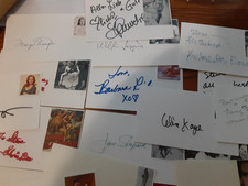 Unique Lot of 28 Autographs Signed 3x5 Index Cards Actors Actresses picture