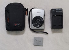 Canon SD750 Digital ELPH Camera 7.1MP 3X Zoom w/ Battery, Charger and Case picture