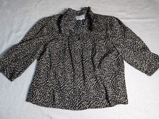 Jun & Ivy Francesca's M Black Cream Ruffle Neck 3/4 Sleeve Button Blouse picture