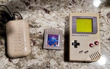 Nintendo Gameboy w/TETRIS game and rechargeable battery pack 1989 needs repair picture