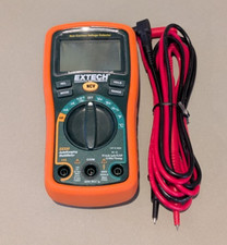 Extech EX330 Digital MultiMeter (DMM) Used only a few times, Excellent condition picture