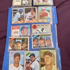 1960’s TOPPS BASEBALL (34) CARD LOT PETE ROSE, GIBSON, ROBINSON, YAZ, KOUFAX picture