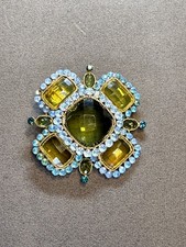 Vintage Maltese Cross Brooch Gold Tone Green Blue Rhinestone Statement Pin 2