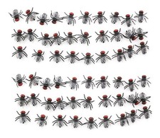 100pcs Plastic Flies Joke Novelty Toys picture