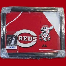 Custom Framed Cincinnati Reds Authentic Jersey + Autographed Pete Rose Card picture