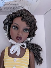 Tonner Ellowyne Wilde NEEMA LIFE”S A BEACH TWO 16” beautiful  doll NRFB  picture