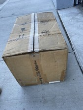 Pfeiffer PM P04 299 SPLITFLOW 310 Turbo Pump PMP04299  Only Pump No Controller picture