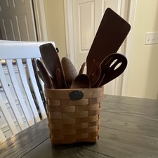 Vintage Peterboro Small Utensil Caddy Basket W/ Wooden Utensils - Excellent picture