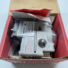 NEW Robertshaw 720-402 7200ER Dual Valve Uni-Kit 1/2