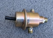 Mercedes W124 W126 W201 M103 i6 Bosch Fuel Pressure Regulator FPR 0438161001  picture