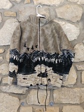 Mazmania Fishing Mountains Fleece  (SM 19x25)  NEW OLD STOCK (SHT11) picture