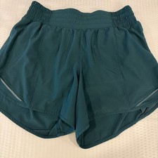 🌼Lululemon🌲Hotty Hot🌲Size 6 High-Rise Short🌲Dark Green Ins 4” Excellent Cond picture