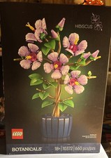 NEW Lego Botanicals Purple Hibiscus Building Set 660 Pieces | 10372 - NEW SEALED picture