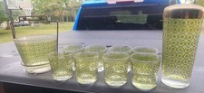 VINTAGE 1960'S MCM ATOMIC AVOCADO GREEN STARBURST GLASS BARWARE SET SHAKER ++++ picture