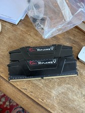 G.SKILL Ripjaws V 16GB (2x8GB) DDR4-3600 DIMM Intel XMP 2.0 F4-3600C16D picture