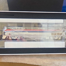 Athearn Genesis HO Scale Amtrak EMD P40DC Phase III #822 Digital Sound ATHG82379 picture