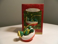 Lazy Afternoon Fishing Turtle - 2001 Hallmark Keepsake Christmas Ornament picture
