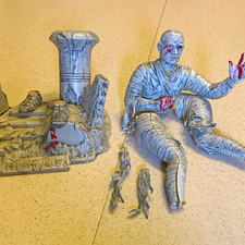 Vintage 1963 Aurora Mummy Monster model plus bonus Frankenstein model picture