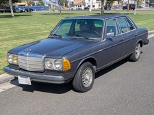 1984 Mercedes-Benz 300-Series DT picture
