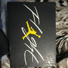 Jordan Air Jordan 4 Retro Thunder Black/Yellow Mid Top Lace-Up Signed Men’s picture