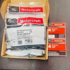 8 Motorcraft DG521 Ignition Coils + 8 SP509 Spark Plugs 8L3Z-12029-A picture