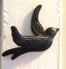Antique Black Cast Iron Flying Bird Wing Wall Mounted Hooks Metal Bird Coat Hook picture