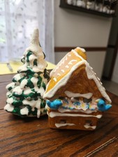 RARE/OLD Department56 Small Chalet w/ birds & tree Original Snow Village 1976 picture