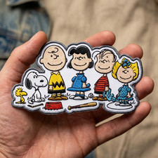 Peanuts Gang Embroidered Patch Cartoon Friends Snoopy Iron On picture