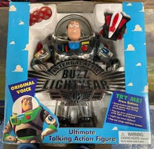 Disney's Toy Story Intergalactic Buzz Lightyear Ultimate Talking Action Figure picture