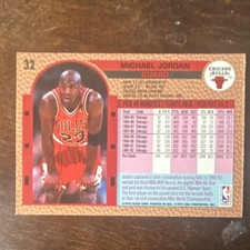 Fleer 1992-93 Michael Jordan Chicago Bulls #32 Base Set NBA Basketball Card picture