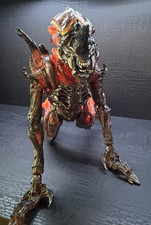 NECA Aliens Ultimate Rhino Alien Kenner Tribute Orange 10