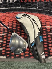 New TaylorMade SIM 2 Max Driver Mens RH Fujikura Ventus 5s 9  Degree Stiff picture