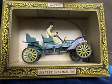 Gowland Revell Highway Pioneers 1909 Stanley Steamer Plastic Model Kit With Box picture