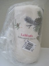 Le Moda Embroidered Throw Cabela's Pine Branch New 42