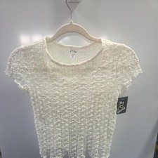 Girls pretty top with cami Art class size medium picture