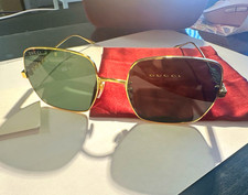 Gucci GG1434S Women’s Sunglasses Gold Gray 57mm Authentic Excellent Condition picture