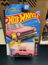 HOT WHEELS THE SIMPSONS FAMILY CAR PINK SEDAN HW SCREEN TIME (3/10) # 108/250 picture