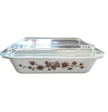 Vintage 1960s PYREX 575-B Golden Pine Cone Casserole Dish with Clear Lid 2 QT picture