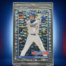 2026 Topps Shohei Ohtani #1 Cracked Ice Refractor Dodgers MVP INVESTMENT Mint picture