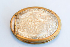Rare 18th C Mother of Pearl Carved Snuff Box French King on Throne w Scepter picture
