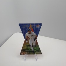 2001 Fleer Genuine @LG At Large DEREK JETER #1 Die-Cut Insert Yankees Refractor picture
