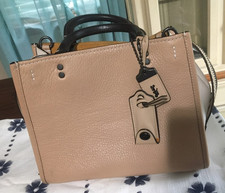 Coach 1941 Rogue 25 Style Cream/Beige/Tan Leather Handbag. picture