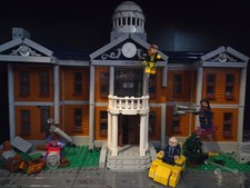 LEGO, Marvel  X-Men X-Mansion Hero Base (76294) - Xavier Institute - 10 Minifigs picture