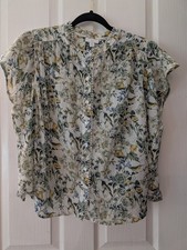 J. Jill Shirred Trim Cap Sleeve Top Size LP 100% Cotton Green Floral LP picture