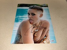Miley Cyrus Signed 11x14 Photo Plastic Hearts Sexy Pose Shot JSA picture