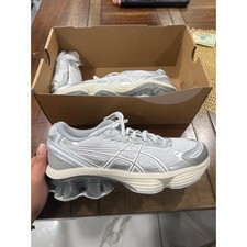 Asics Gel-Kinetic Fluent White Shoes 1203A591-101 Mens 6 Womens 7.5 NEW picture