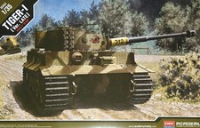 Academy 1/35 Tiger I Late Version 13314 WWII German Heavy Tank Model Kit Sealed picture