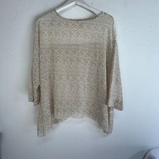 Chico’s Womens Woodblock Geo Lucinda Tan Sheer Lace Top Size 2 Splitback Casual picture