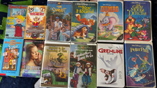 VHS Lot 12: Rare babysitters club and Mary Kate, & Ashley Olson, Gremlins & more picture
